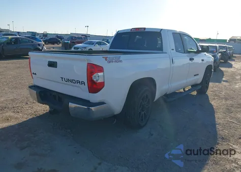 2019 Toyota Tundra Sr5 5.7L V8 z USA, uszkodzony, nr VIN 5TFUW5F13KX861857